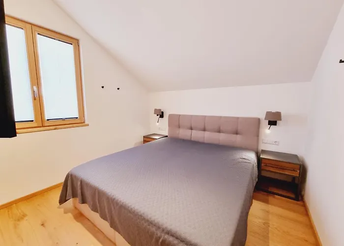 Mei-chalet Hébergement de vacances *